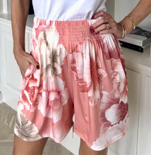 Load image into Gallery viewer, 1.       Floral Silky Pull On Shorts-Peach
