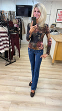 Load image into Gallery viewer, 1.                 Roses Cashmere Blend Top-Black/Brown
