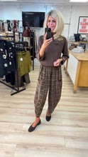 Load image into Gallery viewer, 1.           Barrel Leg Needlecord Check Trousers-Chocolate/Mocha

