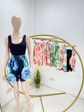 Load image into Gallery viewer, 1.       Floral Silky Pull On Shorts-Peach
