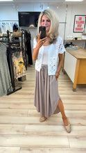 Load image into Gallery viewer, 1.        Crinkle Drawstring Trousers-Mink
