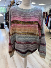 Load image into Gallery viewer, 1.                   Striped Loose Fit Fuzzy Jumper-005
