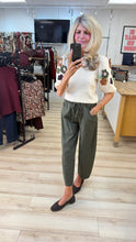 Load image into Gallery viewer, 1.                    3D Flowers Appliqué Jumper-Beige
