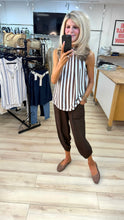 Load image into Gallery viewer, 1.                    Striped Top-Brown/White

