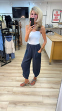 Load image into Gallery viewer, 1.              Mesh Hem and Pocket Linen Trousers-Navy
