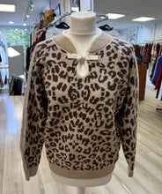 Load image into Gallery viewer, 1.      Soft Knit Leopard Jumper-Latte
