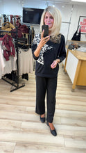 Load image into Gallery viewer, 1.              Leopard Star Sweatshirt-Black
