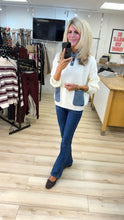 Load image into Gallery viewer, 1.               Denim Pocket Knit-Cream
