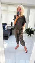 Load image into Gallery viewer, 1.                    Frill Sleeve Necklace Top-Chocolate

