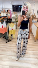 Load image into Gallery viewer, 1.  Wide Leg Pull On Trousers-Black/Mocha/White
