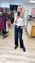 Load image into Gallery viewer, 1.         Basic Scoop Neck Layering Top-Beige
