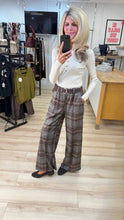 Load image into Gallery viewer, 1.   Belted Check Trousers
