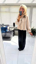 Load image into Gallery viewer, 1.                             Bubble Hem Bomber-Beige
