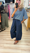 Load image into Gallery viewer, 1.           Barrel Leg Trousers-Dark Denim
