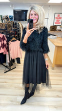 Load image into Gallery viewer, 1.             Tinsel Yarn Sparkle Top-Black

