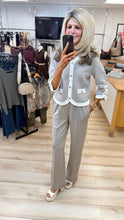 Load image into Gallery viewer, 1.               Wide Leg Front Seam Jogger-Mocha
