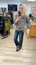 Load image into Gallery viewer, 1.                     Satin Medium Weight Leopard Print Bomber Jacket
