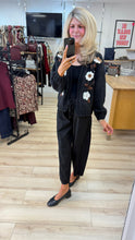 Load image into Gallery viewer, 1.                          Barrel Leg Magic Pants-Black
