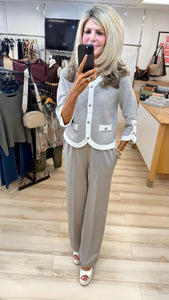 1.  Luxurious Soft Knit Jacket-Mink/Cream