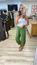 Load image into Gallery viewer, 1.          Linen Barrel Leg Trousers-Apple
