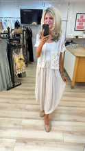 Load image into Gallery viewer, 1.        Crinkle Drawstring Trousers-Champagne
