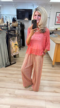 Load image into Gallery viewer, 1.                    Popcorn Open Knit-Coral
