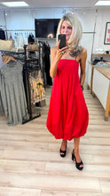 Load image into Gallery viewer, 1.                      Statement Bubble Hem Midi Dress-Red
