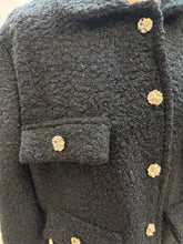 Load image into Gallery viewer, 1.                   Boucle Gold Button Jacket-Black
