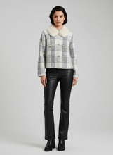 Load image into Gallery viewer, 1.        Premium Soft Knit Check Jacket-White/Black
