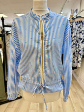 Load image into Gallery viewer, 1.                 Embroidered Striped Bomber Jacket-Blue/White
