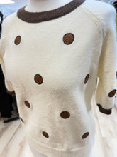 Load image into Gallery viewer, 1.  Spot Crew Neck Soft Knit-Ecru/Brown
