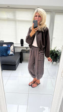 Load image into Gallery viewer, 1.                           Faux Suede Bubble Hem Bomber-Chocolate
