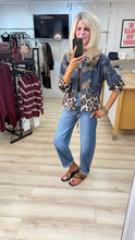 Load image into Gallery viewer, 1.                 Suedette Leopard Bomber Jacket-Blue
