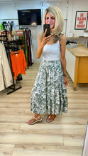Load image into Gallery viewer, 1.        Jungle Print Shirred Waist Culottes-Khaki/White
