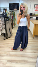 Load image into Gallery viewer, 1.        Button Balloon Pants-Navy
