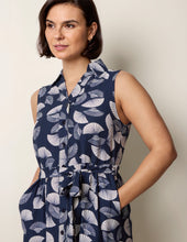 Load image into Gallery viewer, 1.          Fan Print Shirt Dress-Navy/White
