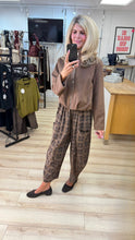 Load image into Gallery viewer, 1.           Barrel Leg Needlecord Check Trousers-Chocolate/Mocha
