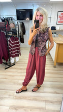 Load image into Gallery viewer, 1.             Leopard Military Style Denim Waistcoat-Wine/Black
