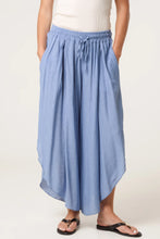 Load image into Gallery viewer, 1.       Crinkle Drawstring Trousers-Light Blue
