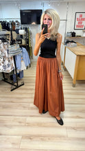 Load image into Gallery viewer, 1.       Extreme Wide Leg Trousers-Ginger
